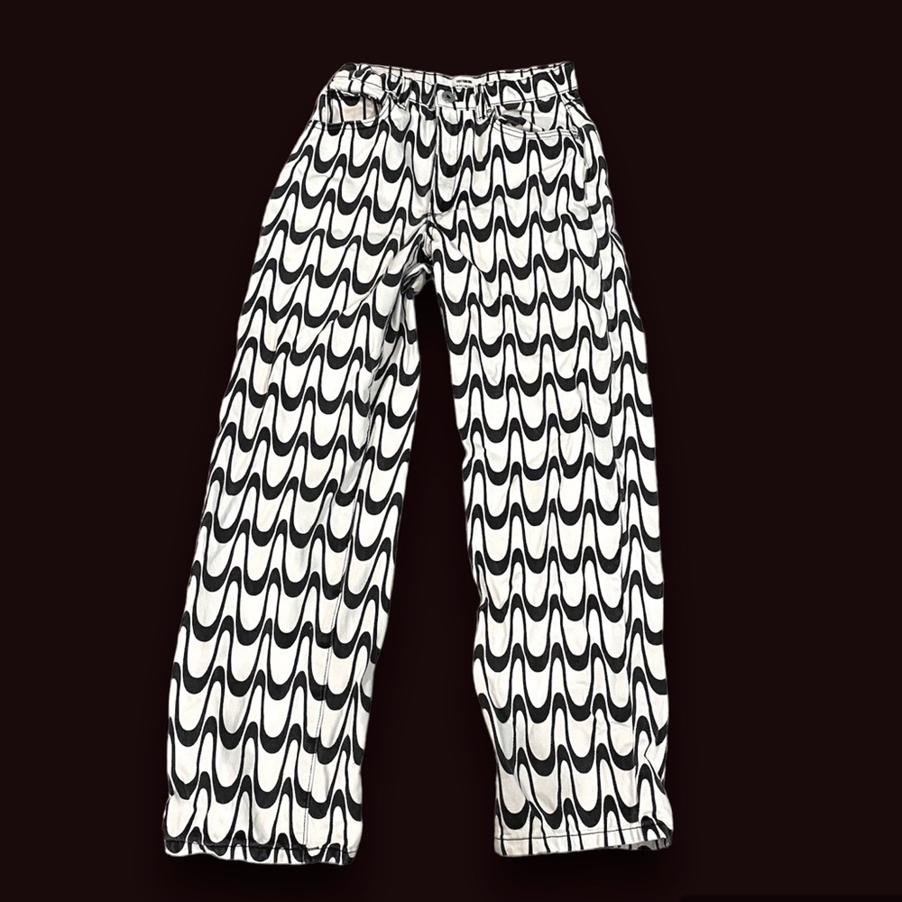 cotton on black and white pants